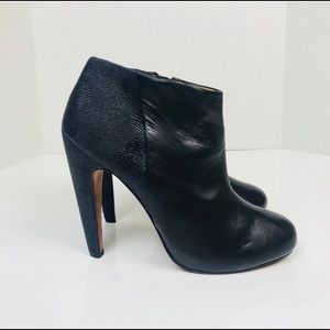 Mark & James Badgley Mischka Booties